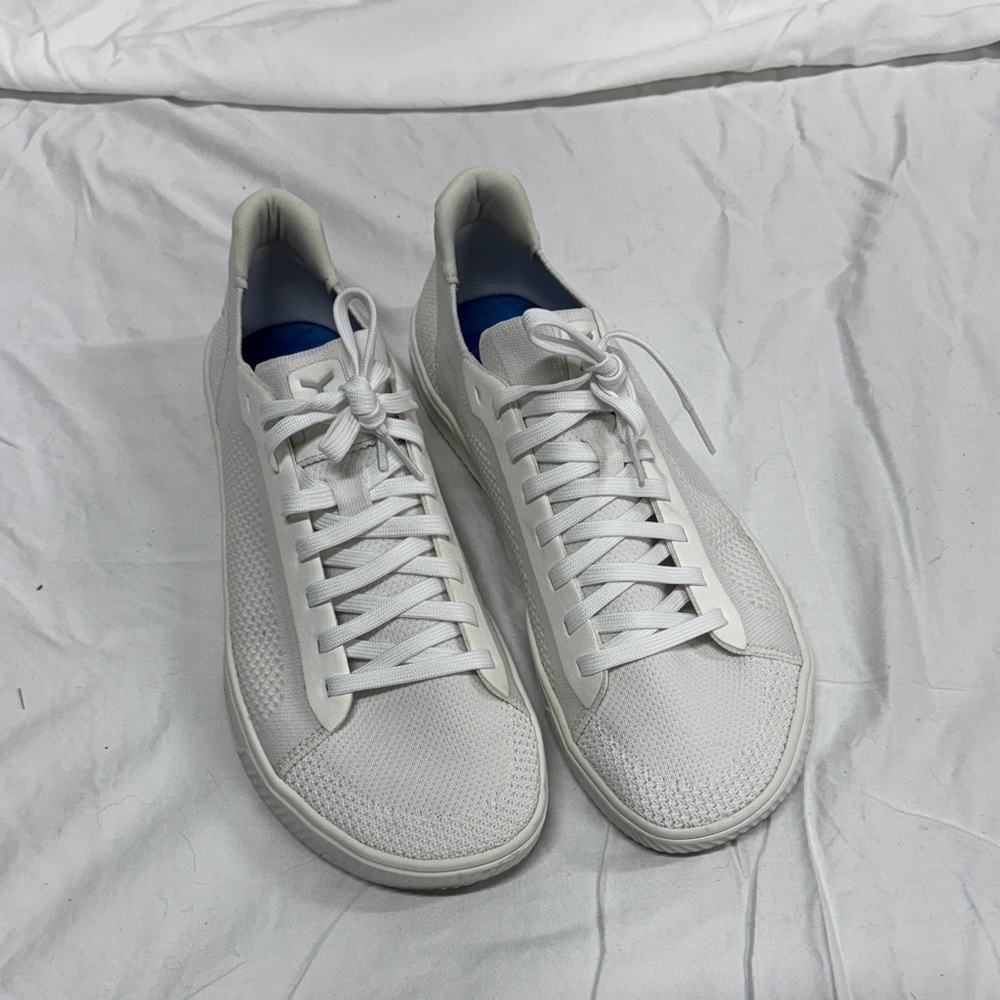 Flux Adapt Knit White Sneakers - Picture 3 of 9